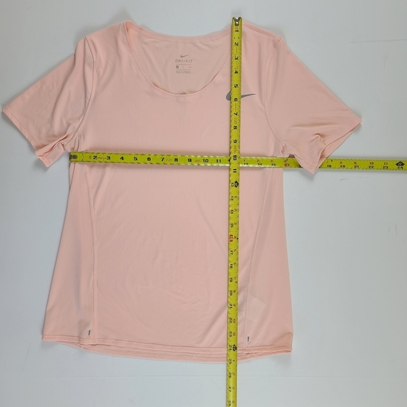 Nike Dri Fit Wmn's Sm Pink Work Out Tee - Picture 2 of 6